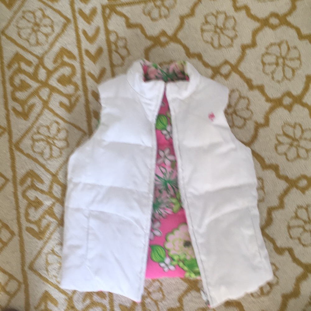 Lilly Pulitzer Girls size L (8-10) puffer vest